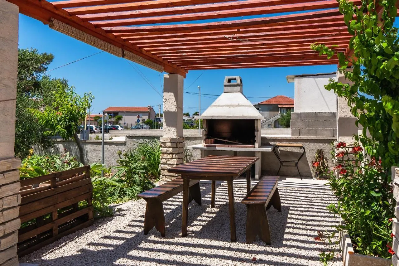 Apartment Olea Vir